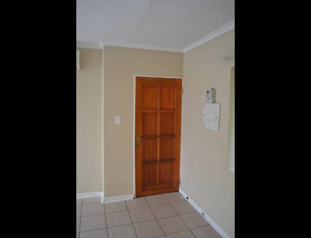 3 BEDROOM APARTMENT FOR SALE IN FLORAUNA